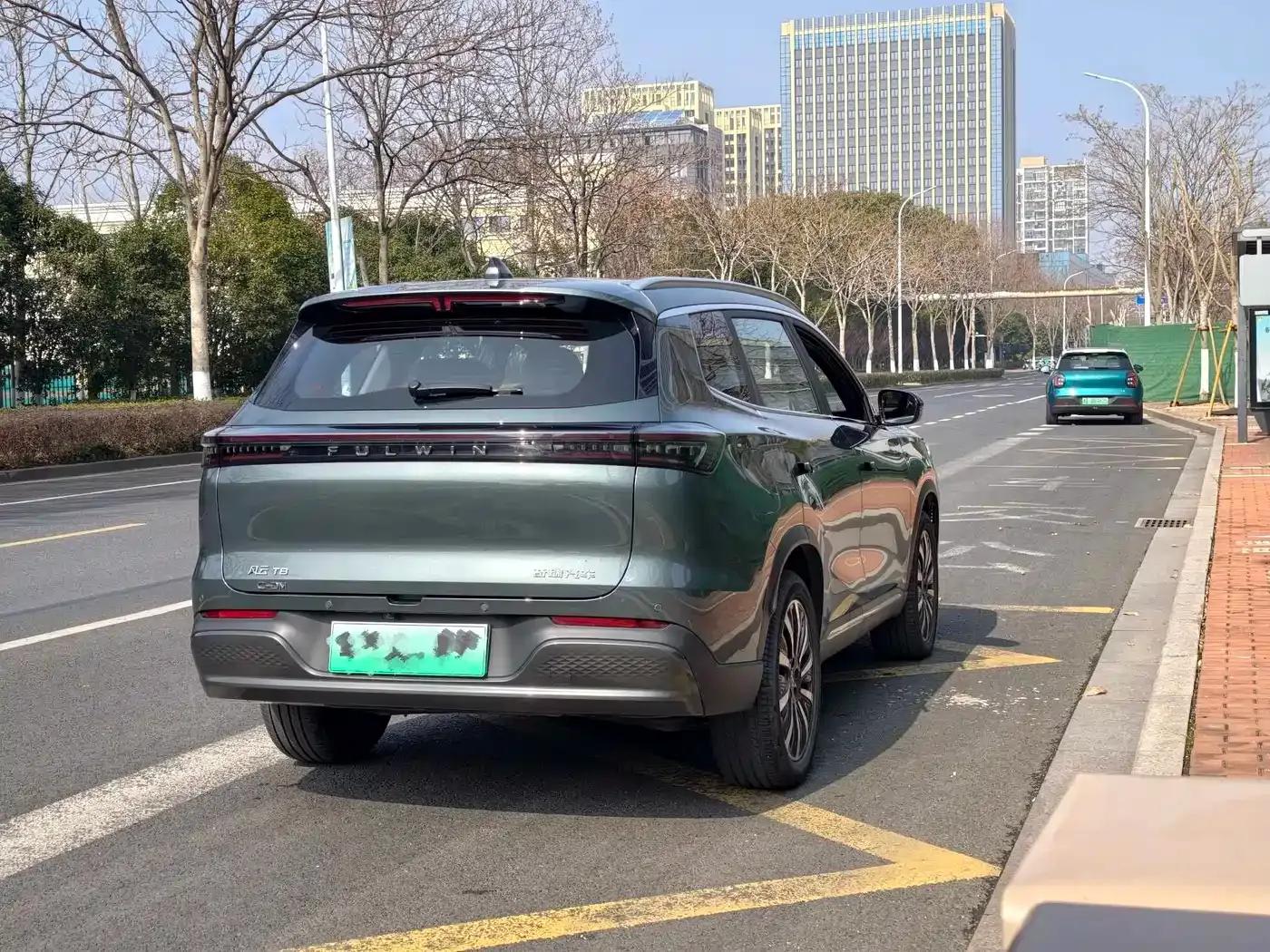 Fengyun T8 2025 1.5T 130km Premium Edition 5-seater — миниатюра 7