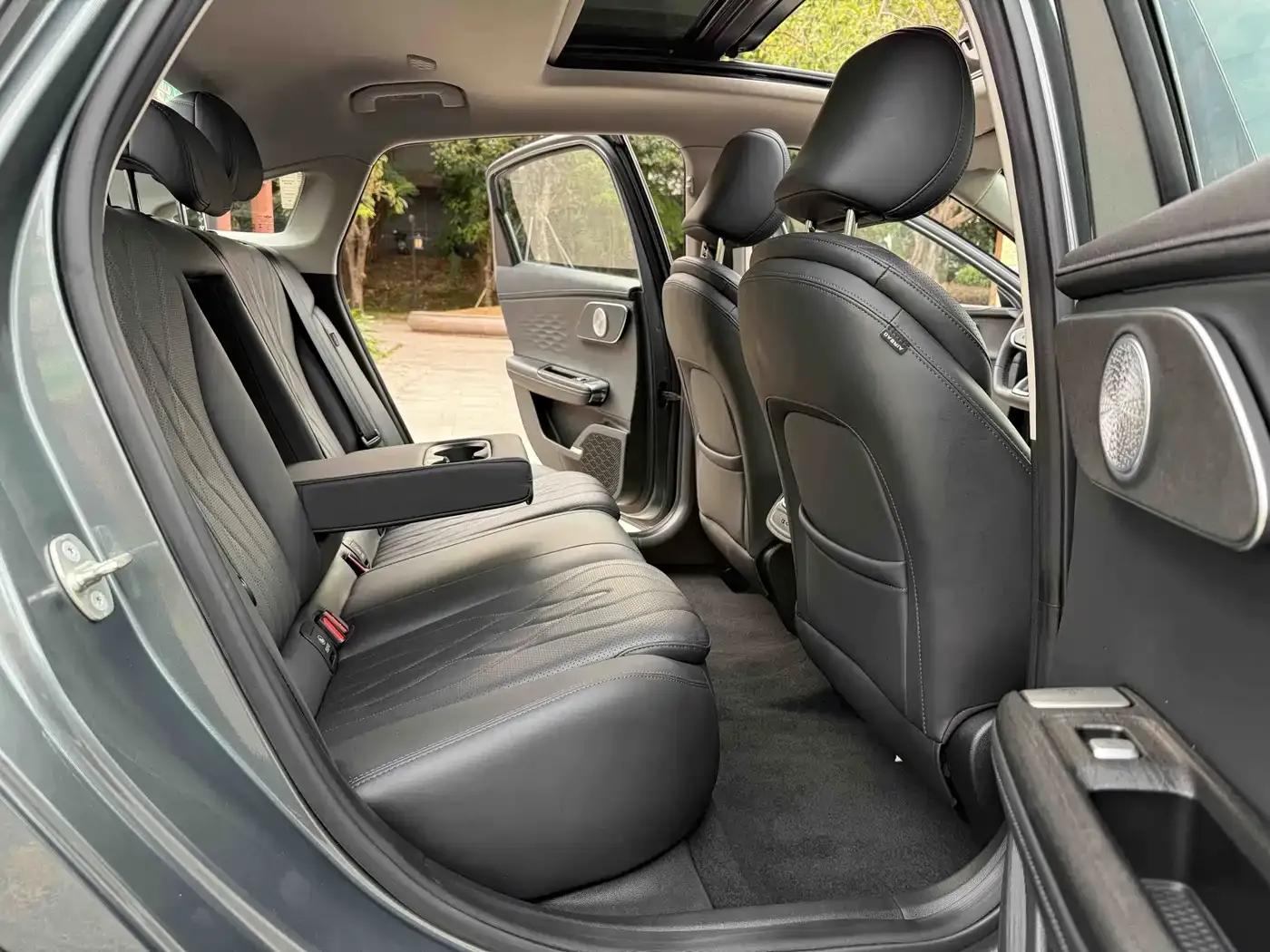 Fengyun A8L 2025 1.5TGDI 145km Luxury Edition — миниатюра 13