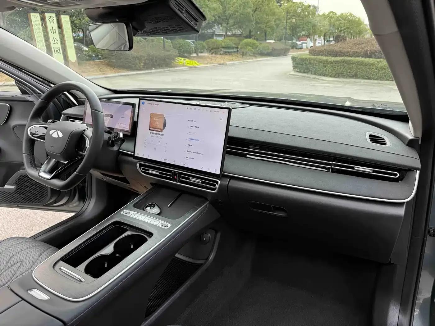 Fengyun A8L 2025 1.5TGDI 145km Luxury Edition — миниатюра 16