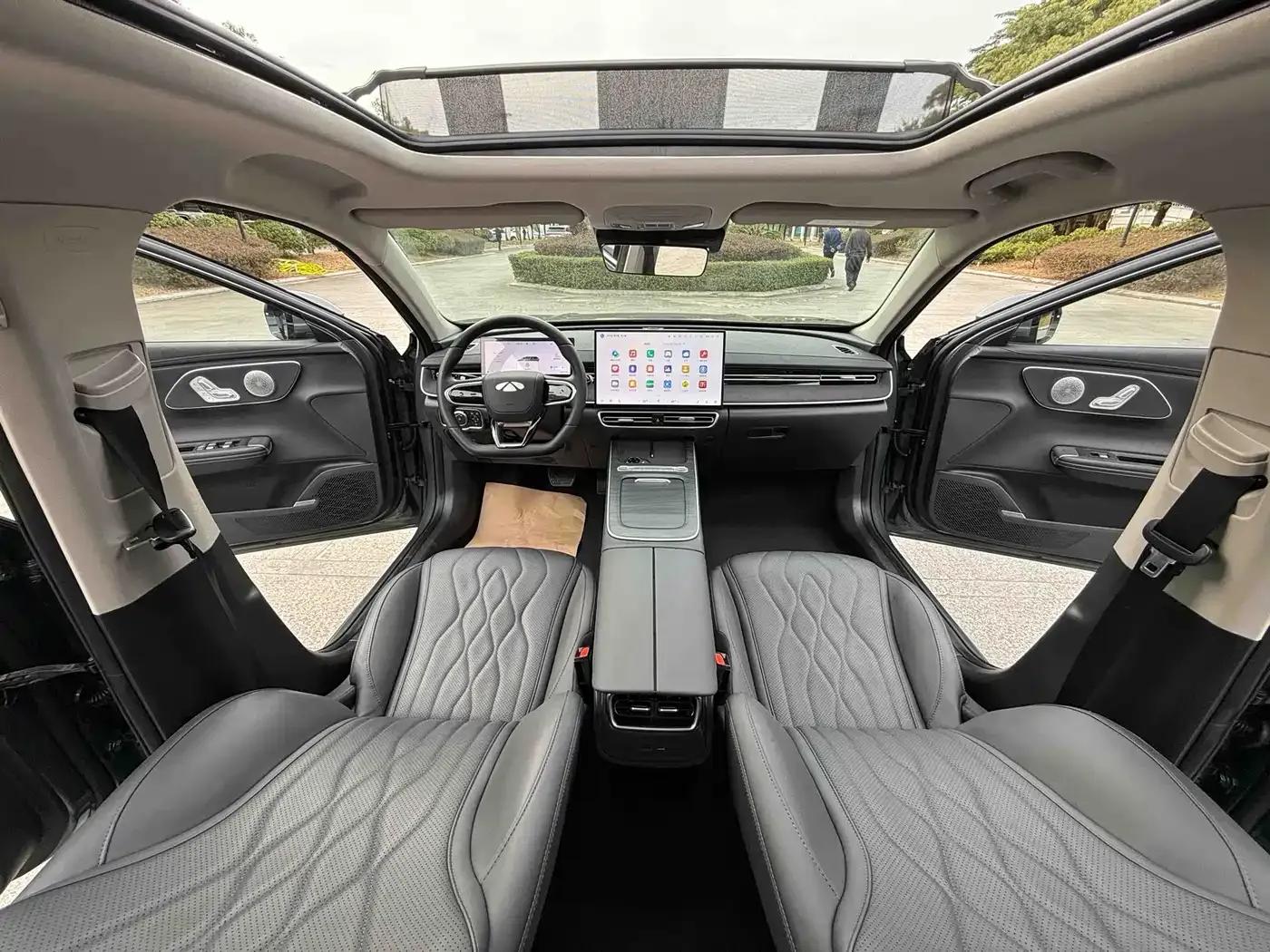 Fengyun A8L 2025 1.5TGDI 145km Luxury Edition — миниатюра 23