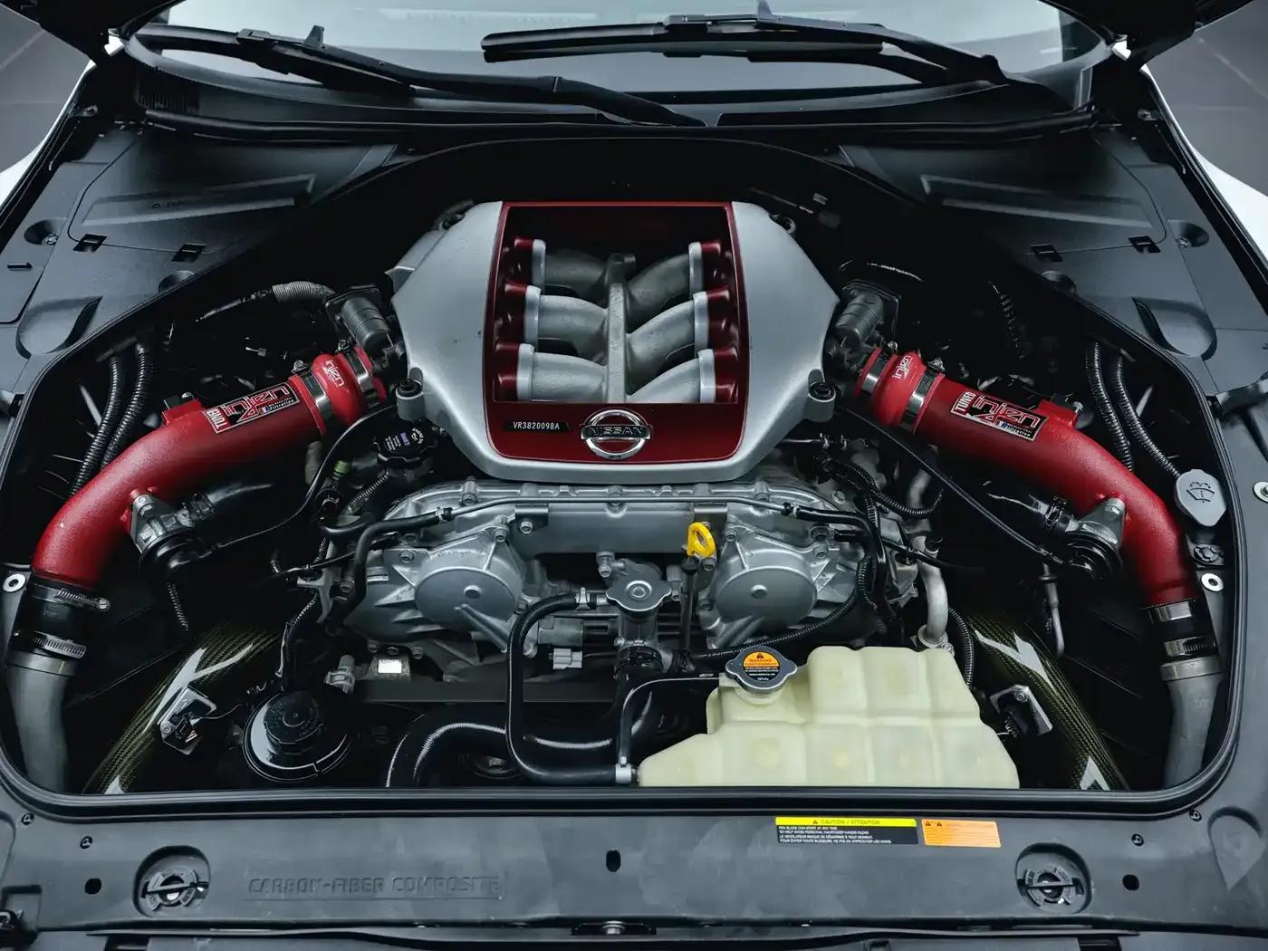 2012 Nissan GT-R 3.8T Premium Edition — миниатюра 15