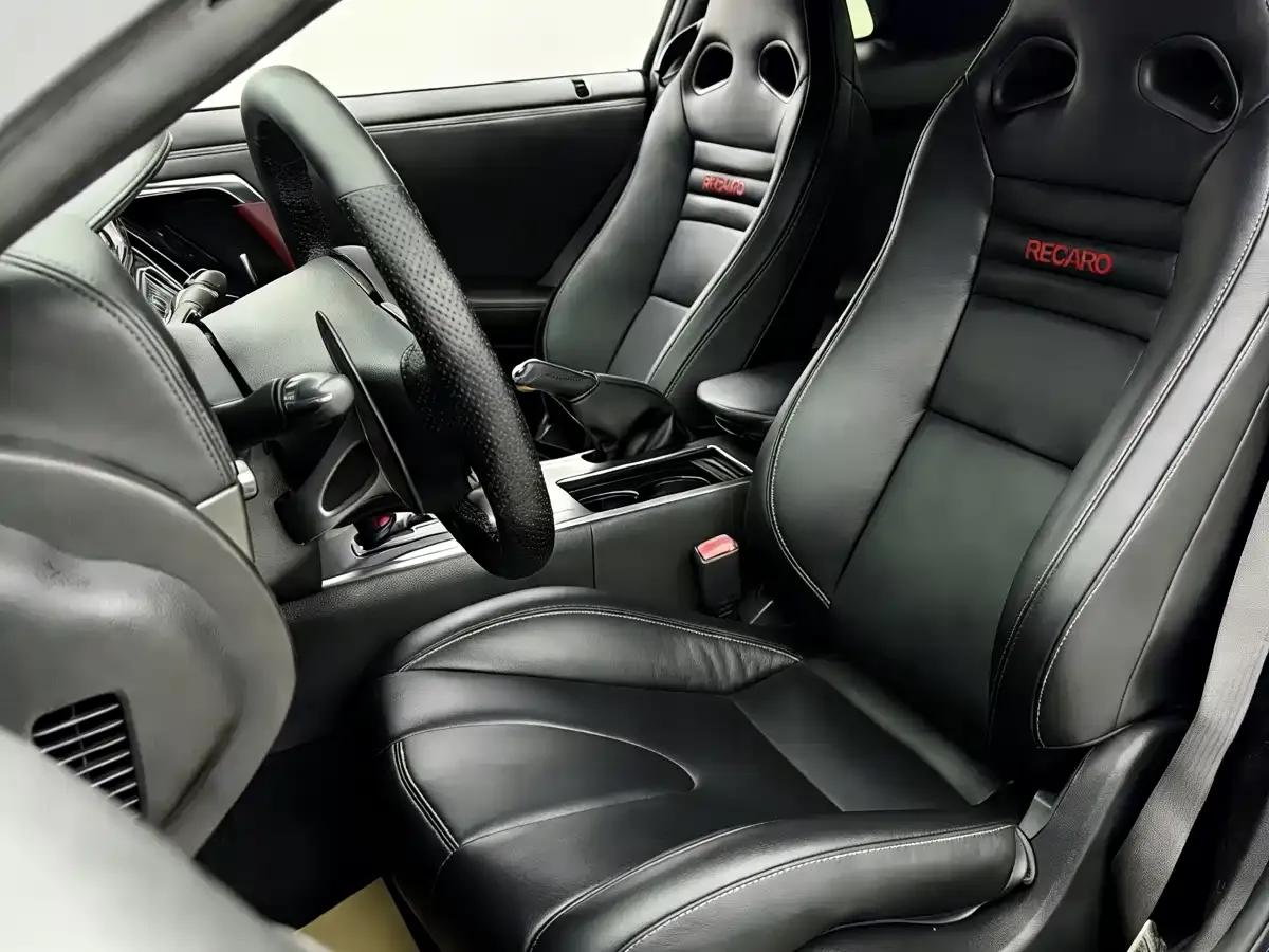2012 Nissan GT-R 3.8T Premium Edition — миниатюра 12
