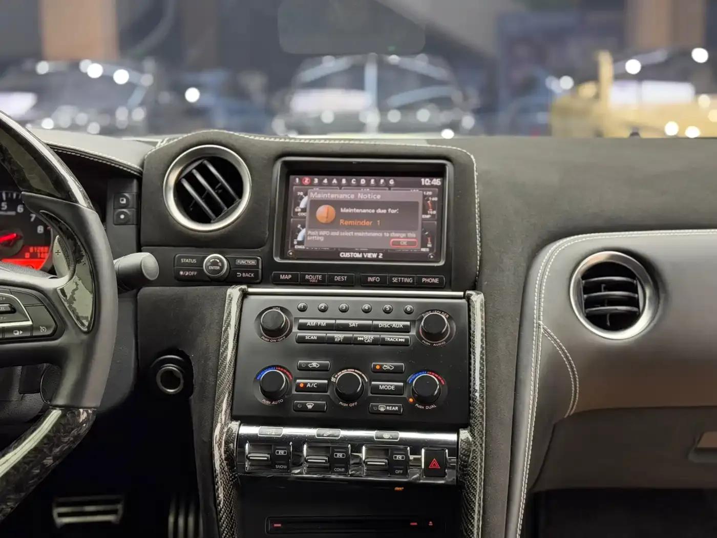 2010 Nissan GT-R 3.8T Premium Edition — миниатюра 13