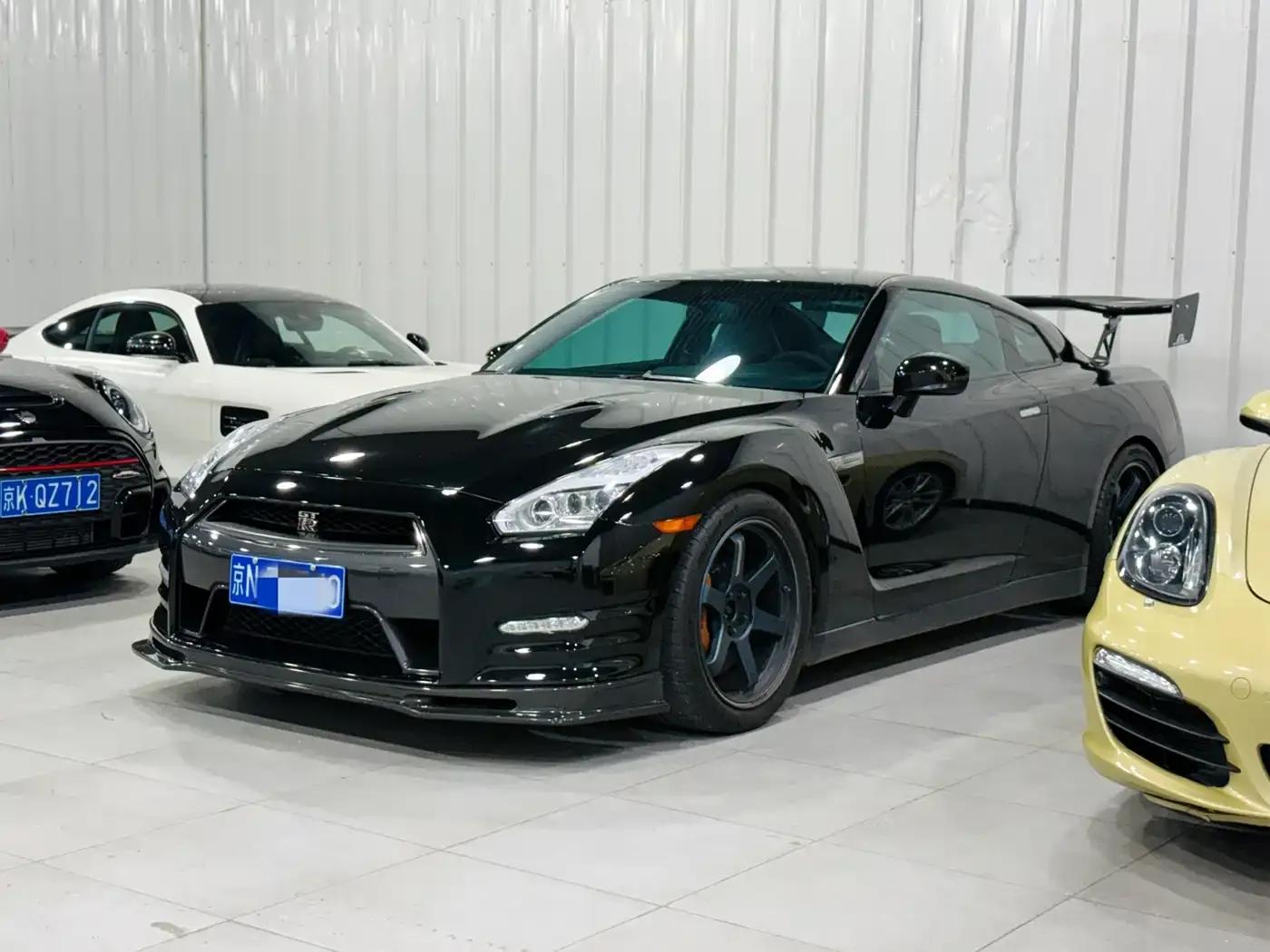 2012 Nissan GT-R 3.8T Premium Edition — миниатюра 2