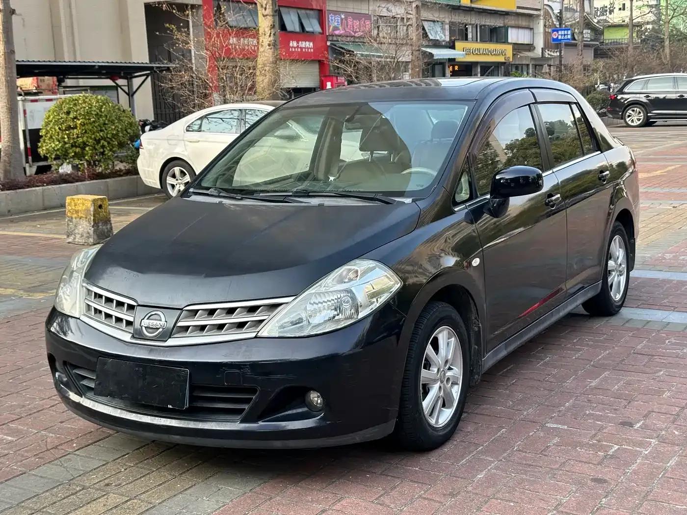 Tiida 2009 1.6L Automatic Technology Edition — миниатюра 2