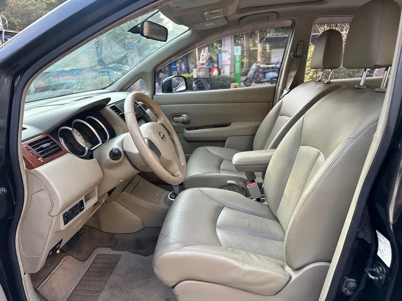 Tiida 2009 1.6L Automatic Technology Edition — миниатюра 11