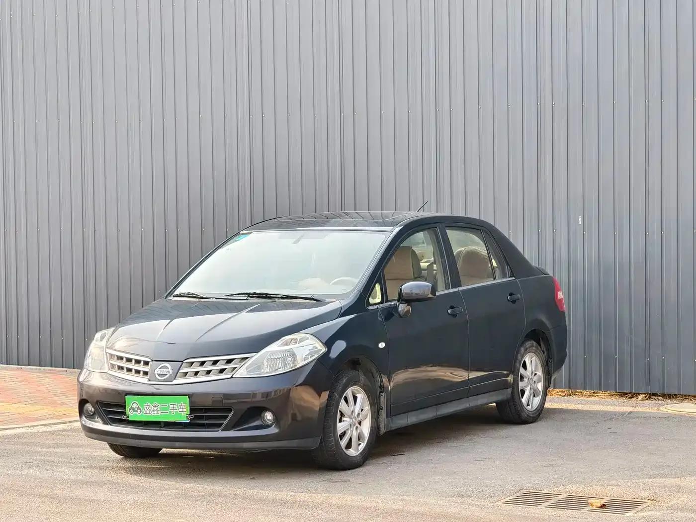 Tiida 2008 1.6L Manual Intelligent — миниатюра 1