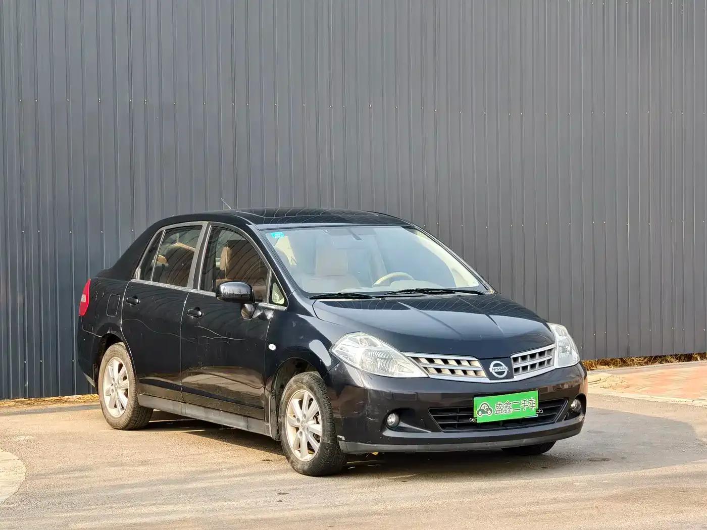 Tiida 2008 1.6L Manual Intelligent — миниатюра 3