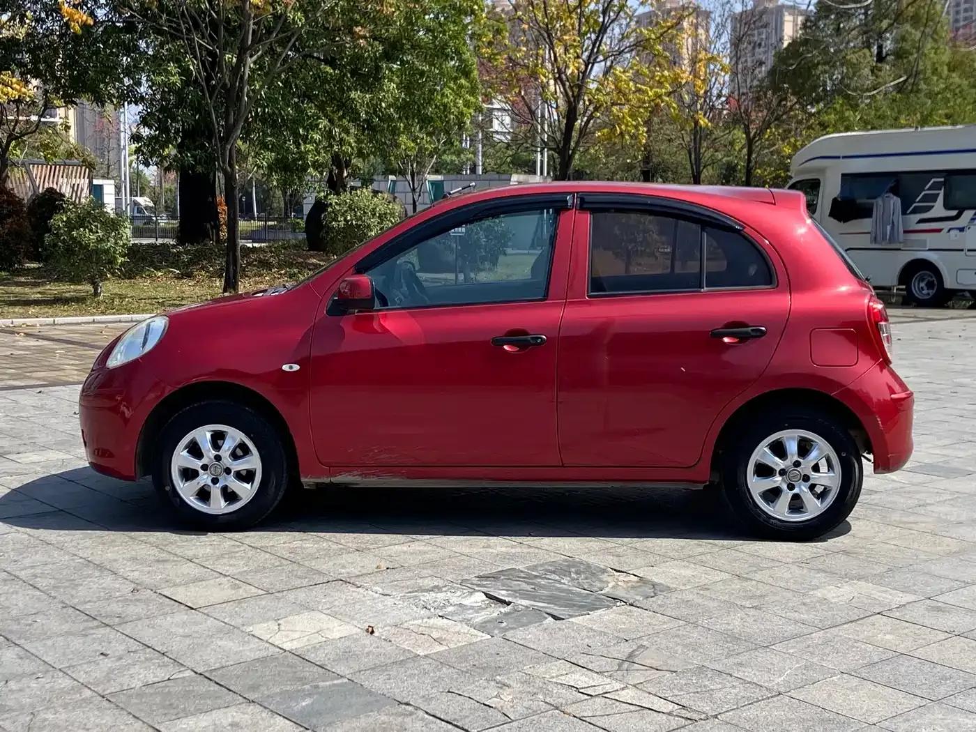 March 2010 1.5L Automatic Smart Edition — миниатюра 7