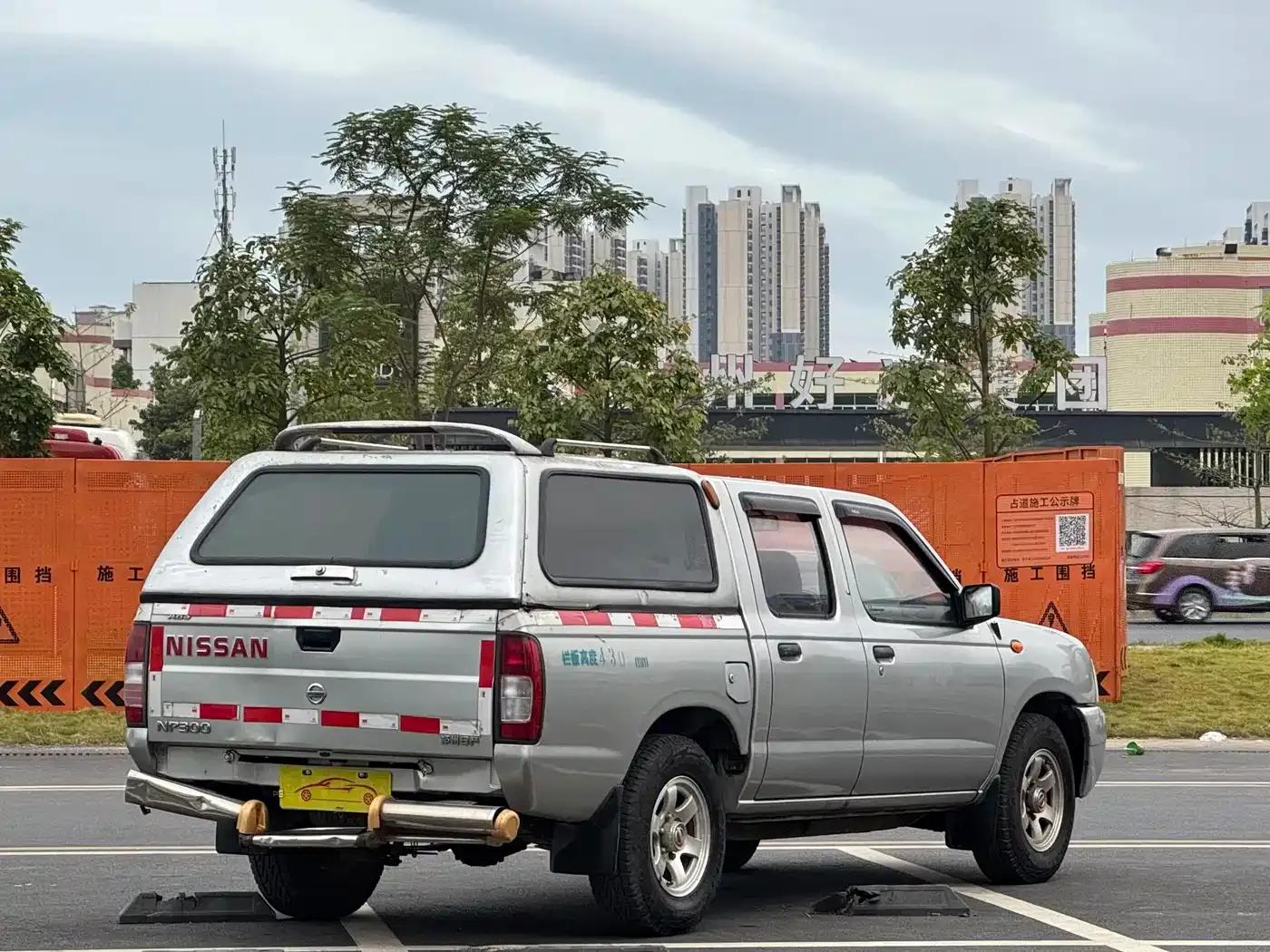 Nissan D22 2011 2.4L Gasoline 2WD Premium Model — миниатюра 3