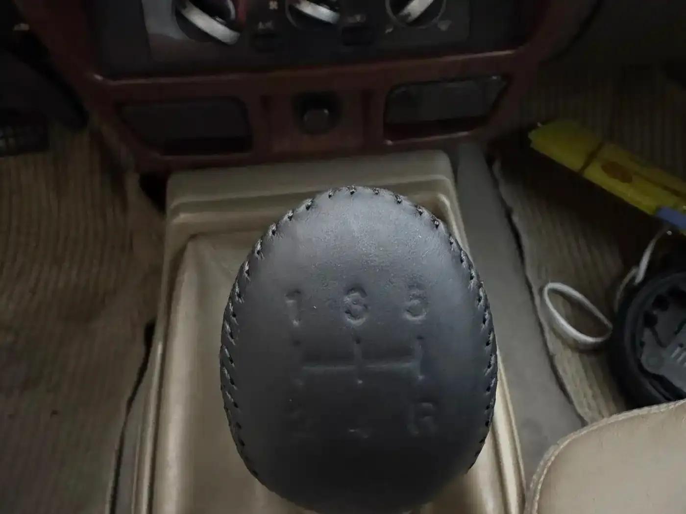 Nissan D22 2011 2.4L Gasoline 2WD Premium Model — миниатюра 27