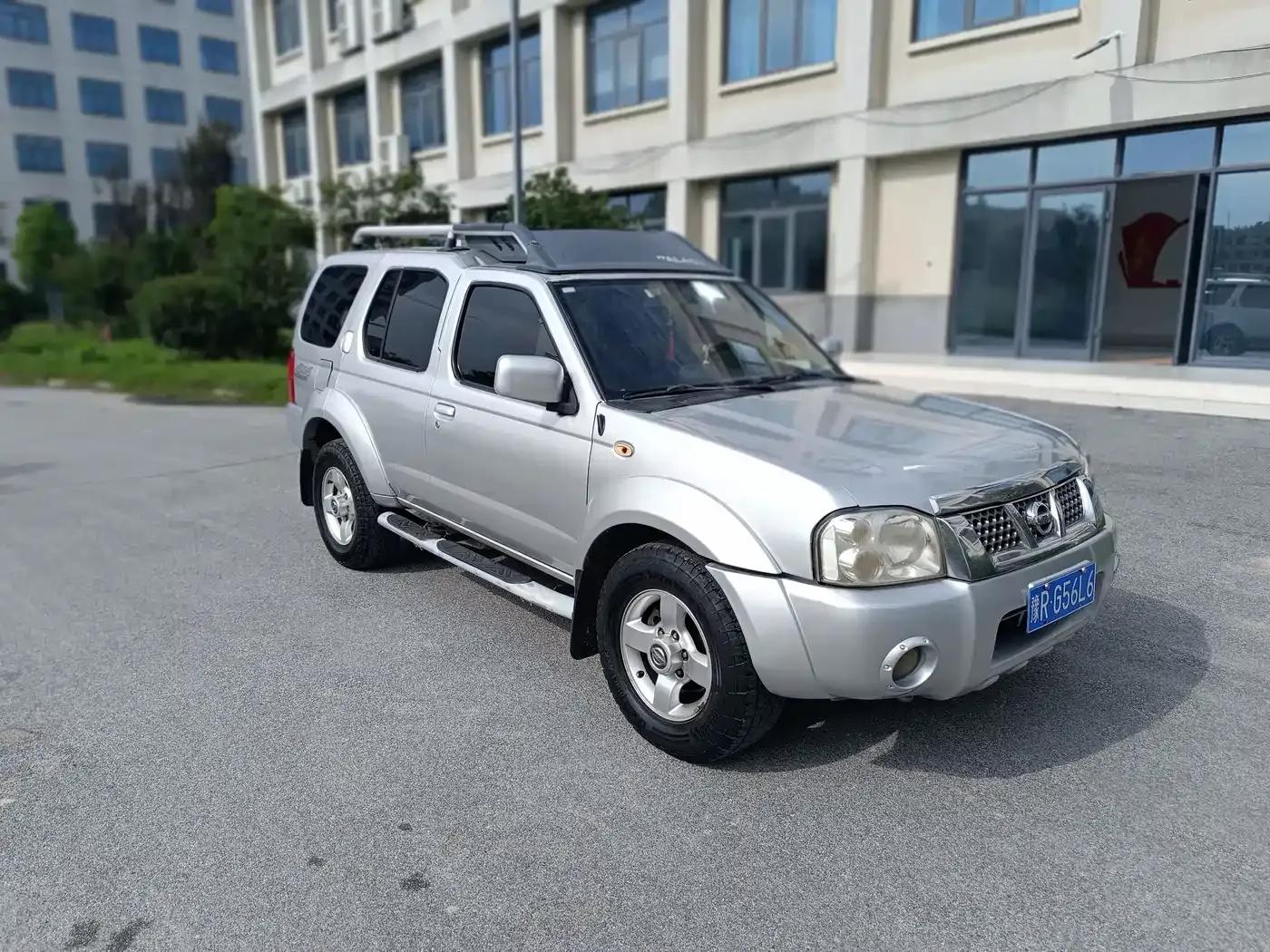 Nissan Paladin 2008 2.4L 4WD Standard Model — миниатюра 3