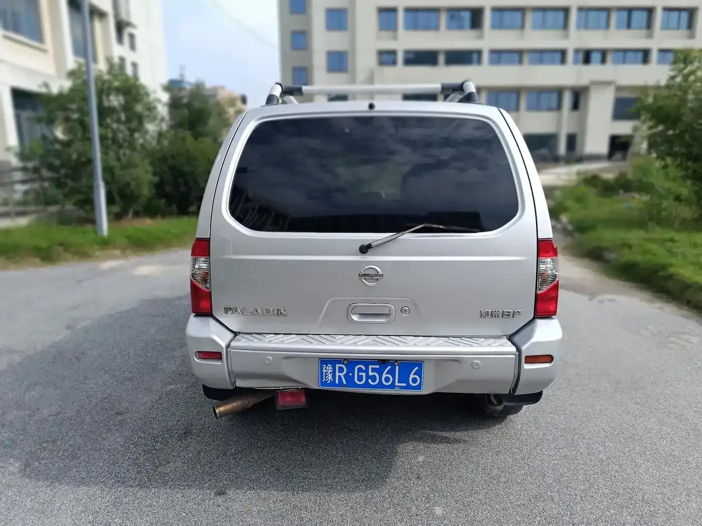 Nissan Paladin 2008 2.4L 4WD Standard Model — миниатюра 6