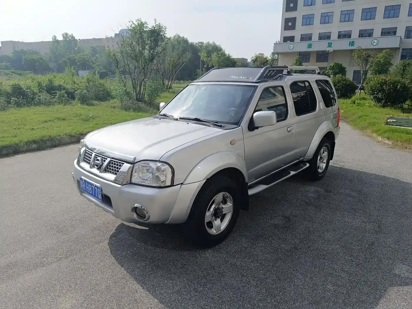 Nissan Paladin 2008 2.4L 4WD Standard Model — миниатюра 1