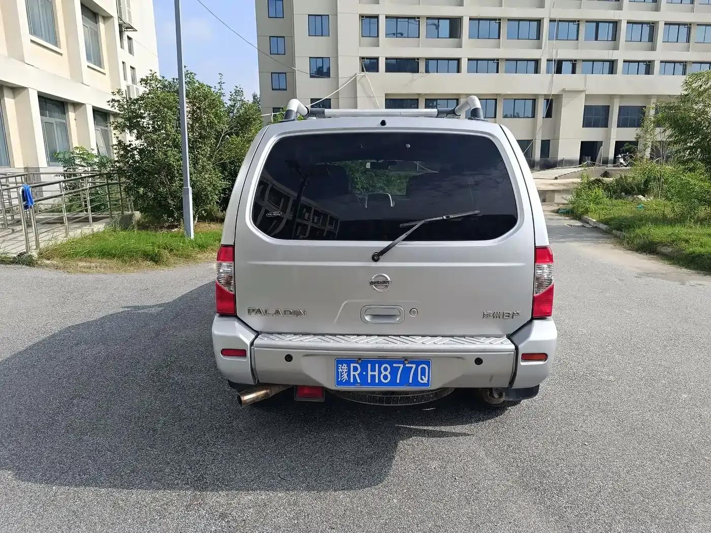 Nissan Paladin 2008 2.4L 4WD Standard Model — миниатюра 6