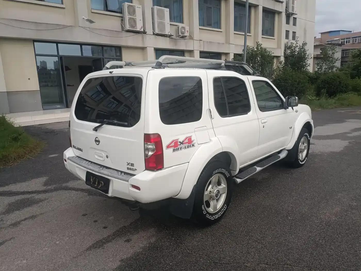 Nissan Paladin 2008 2.4L 4WD Standard Model — миниатюра 5