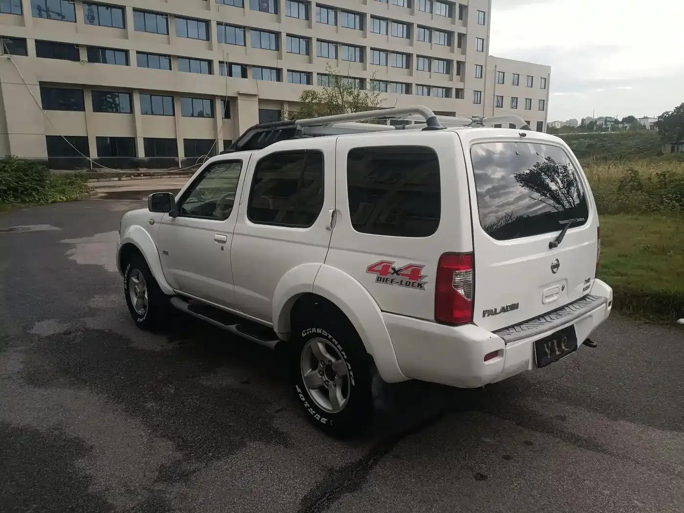 Nissan Paladin 2008 2.4L 4WD Standard Model — миниатюра 7