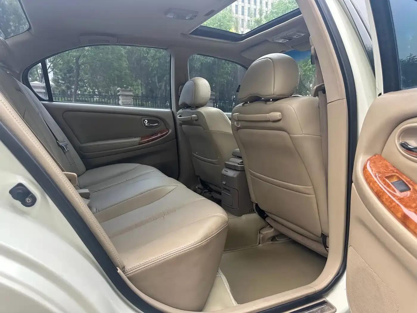 Elegance 2003 2.0 — миниатюра 12