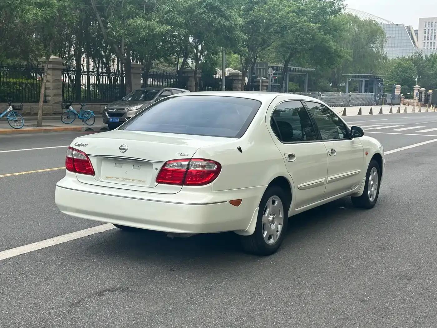 Elegance 2003 2.0 — миниатюра 6