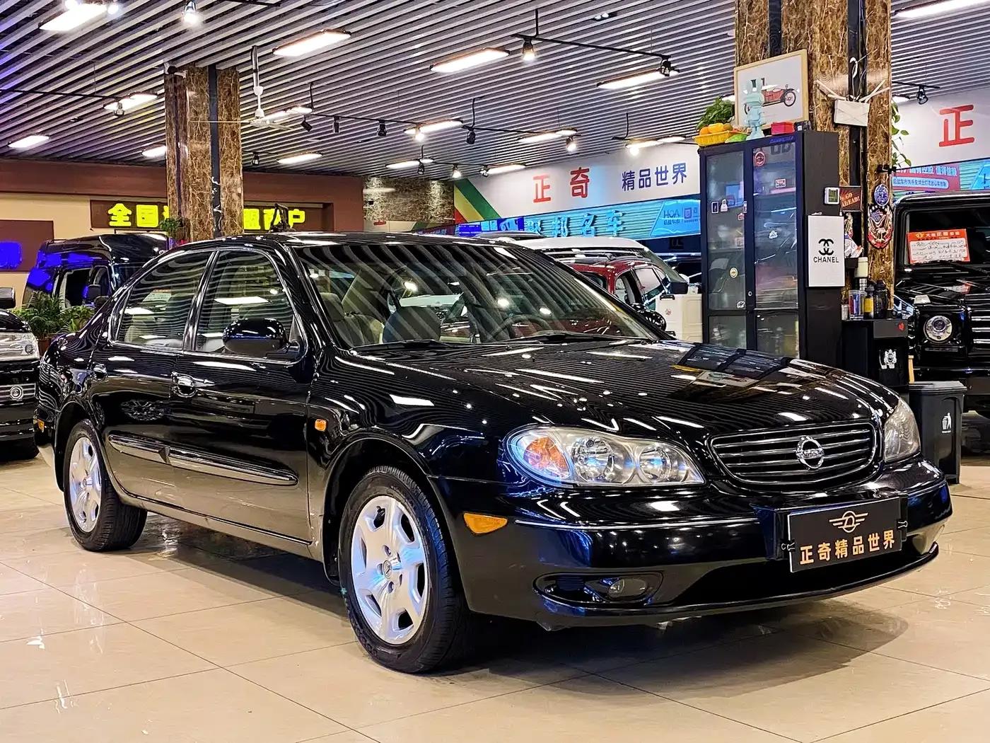 2004 Cefiro 2.0 G — миниатюра 1