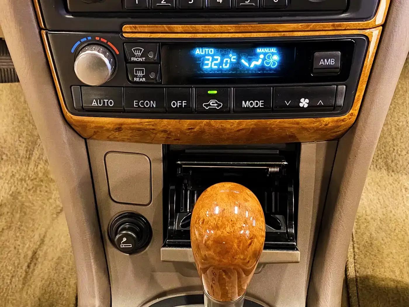 2004 Cefiro 2.0 G — миниатюра 20