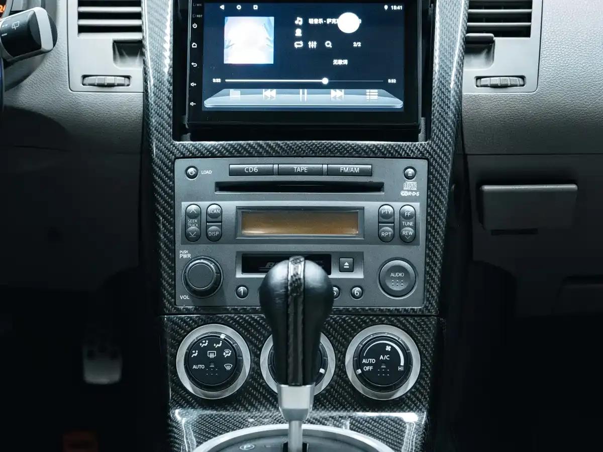 Nissan 350Z 2004 model 3.5 AT — миниатюра 19