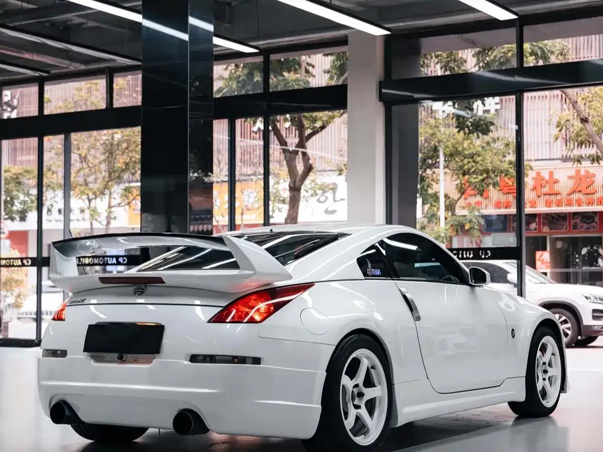 Nissan 350Z 2004 model 3.5 AT — миниатюра 3