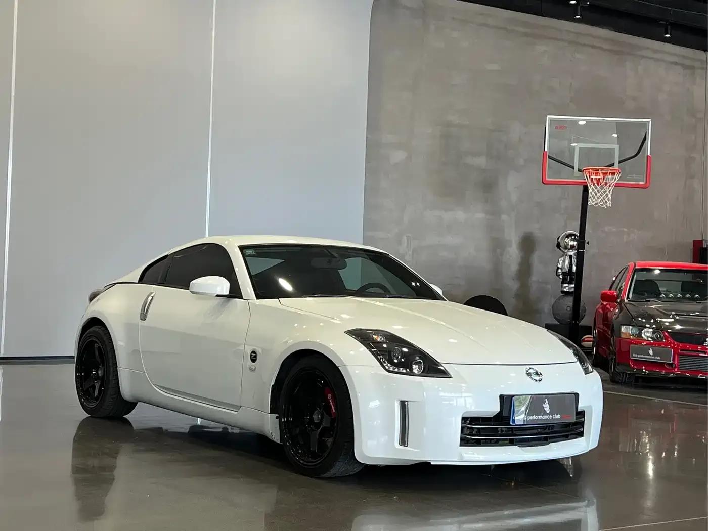 Nissan 350Z 2006 3.5 MT — миниатюра 1