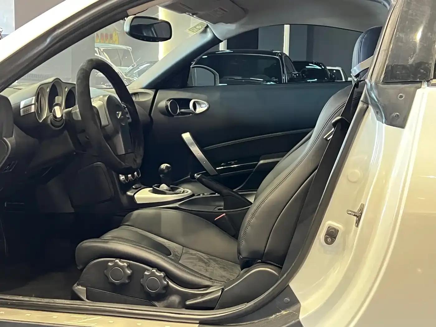 Nissan 350Z 2006 3.5 MT — миниатюра 4