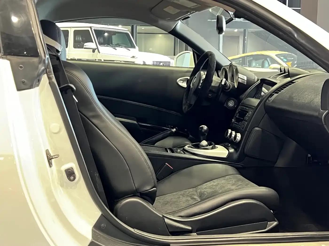 Nissan 350Z 2006 3.5 MT — миниатюра 6