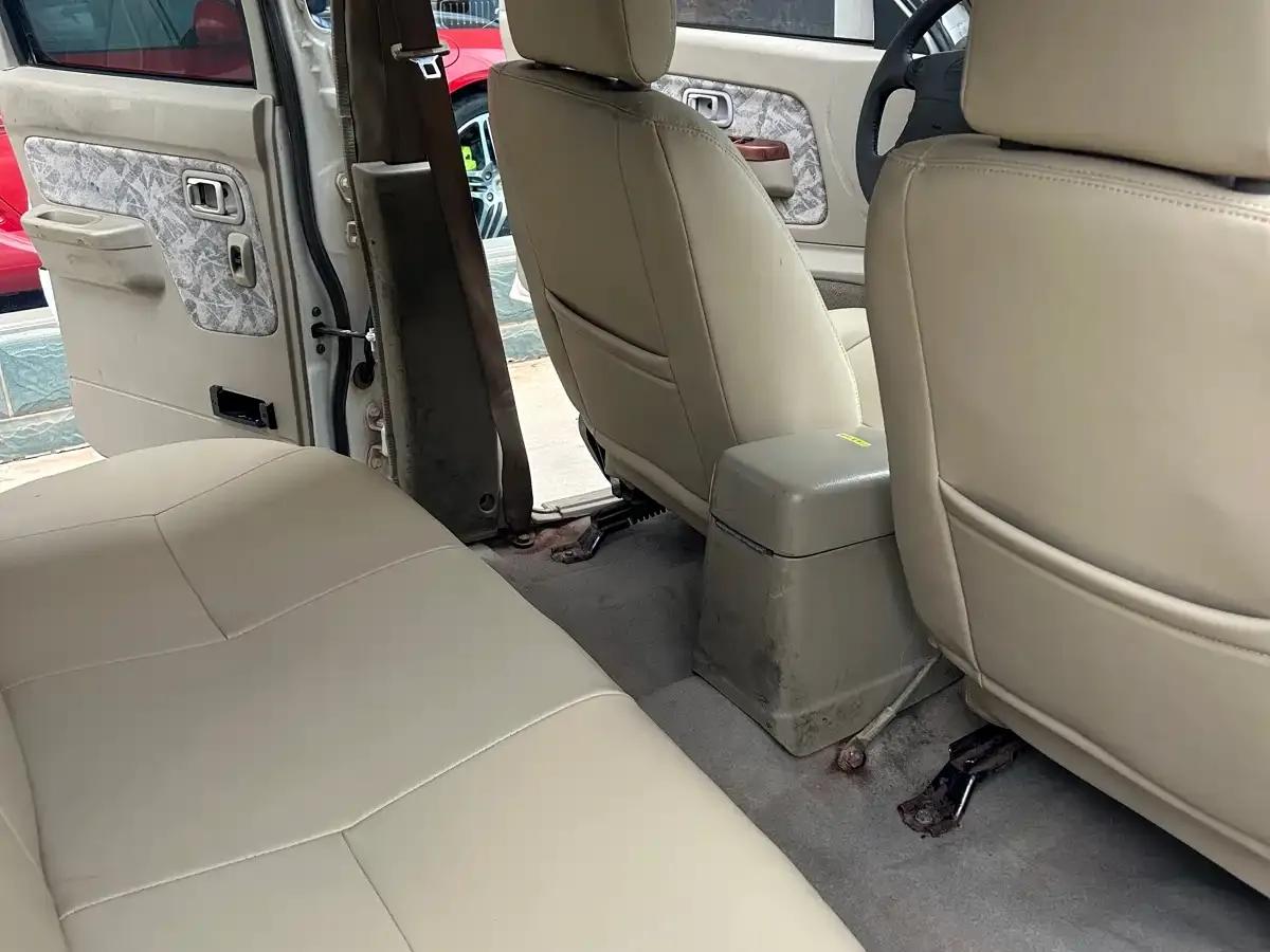 Nissan ZN van 2011 model 2.4L 4WD standard 5-seater ZN6493 — миниатюра 9
