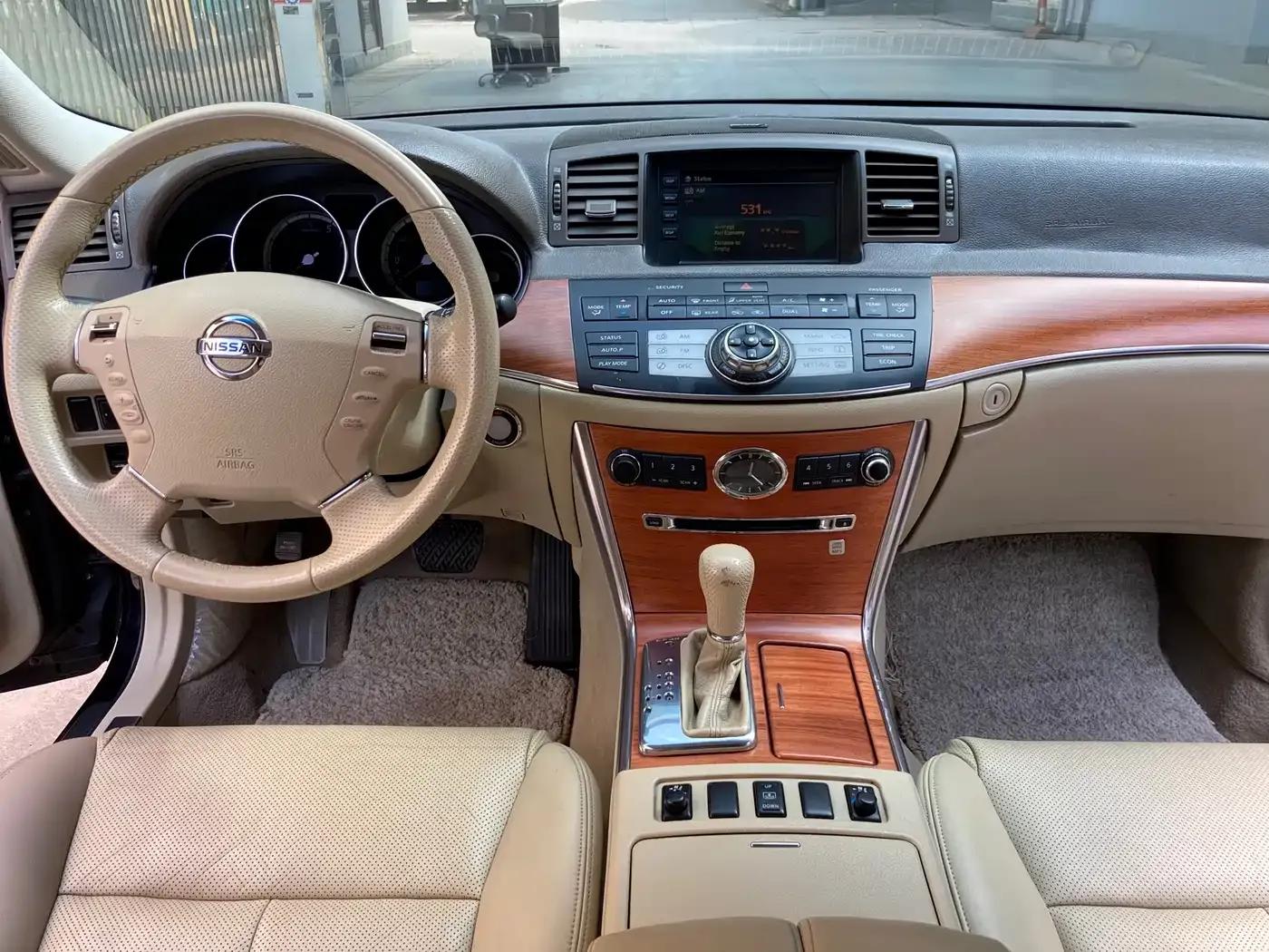 Elegance 2005 350 Luxury Navigation Edition — миниатюра 12