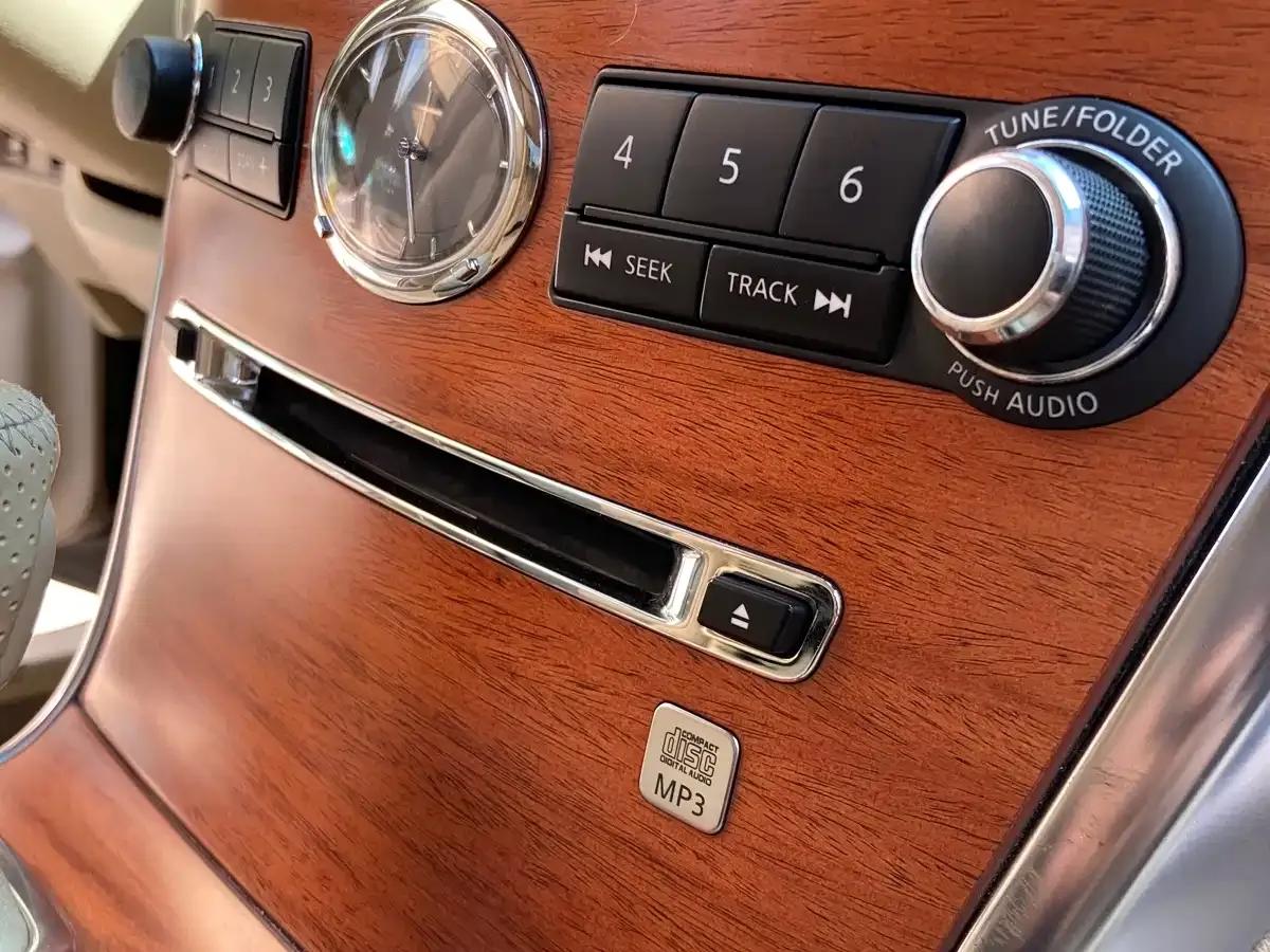 Elegance 2005 350 Luxury Navigation Edition — миниатюра 15