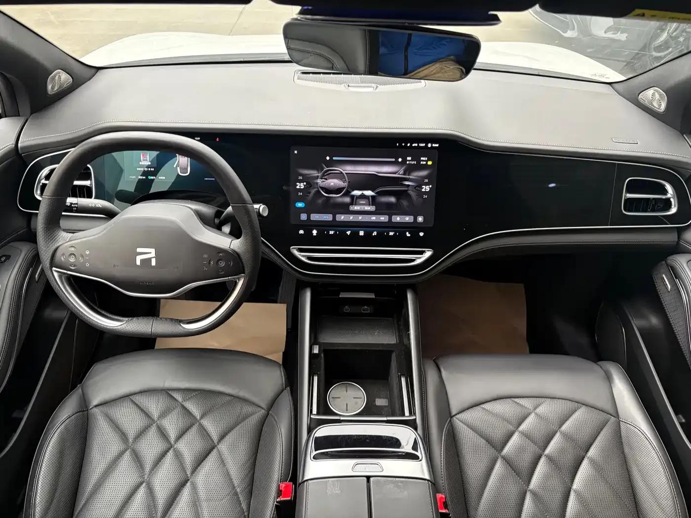 Feifan R7 2023 Rear-Wheel Drive Screen Dominator Edition — миниатюра 13