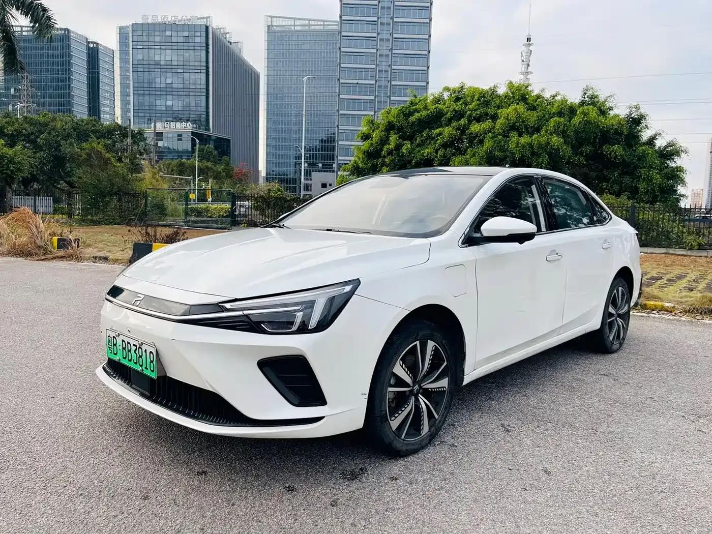 Feifan ER6 2021 New Dynamic Edition 620km Smart Supreme Edition — миниатюра 1