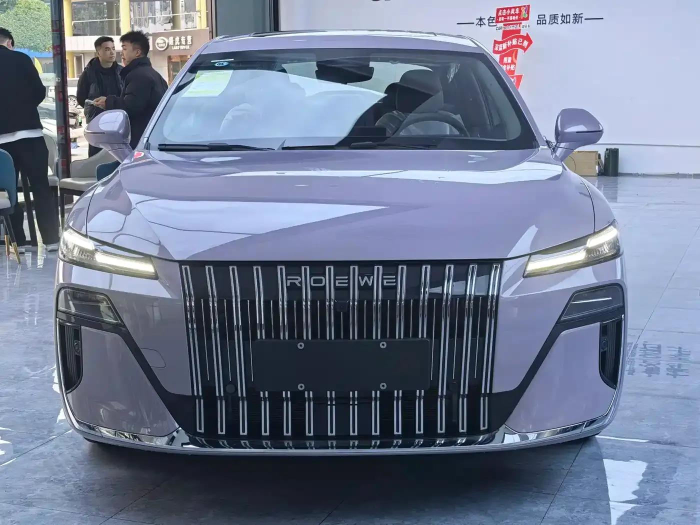 Roewe M7 DMH 2025 160km Enjoy Edition — миниатюра 2