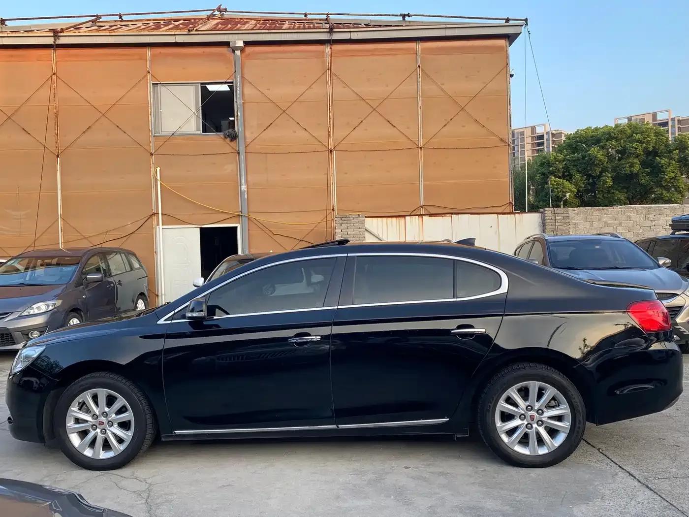 Roewe 950 2012 2.0L Comfort Edition — миниатюра 12