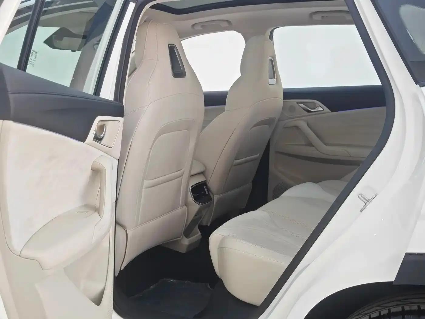 Roewe D5X DMH 2024 Model 135 Tech Edition — миниатюра 23