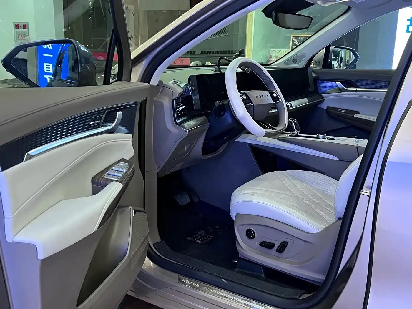 Roewe RX9 2023 2.0T 2WD Premium Edition — миниатюра 7