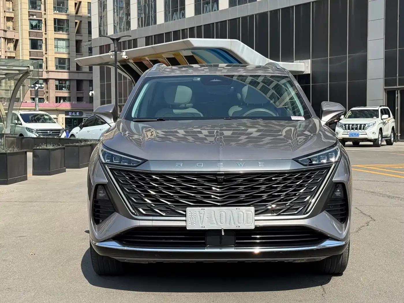Roewe RX9 2023 2.0T AWD Premium Edition — миниатюра 2