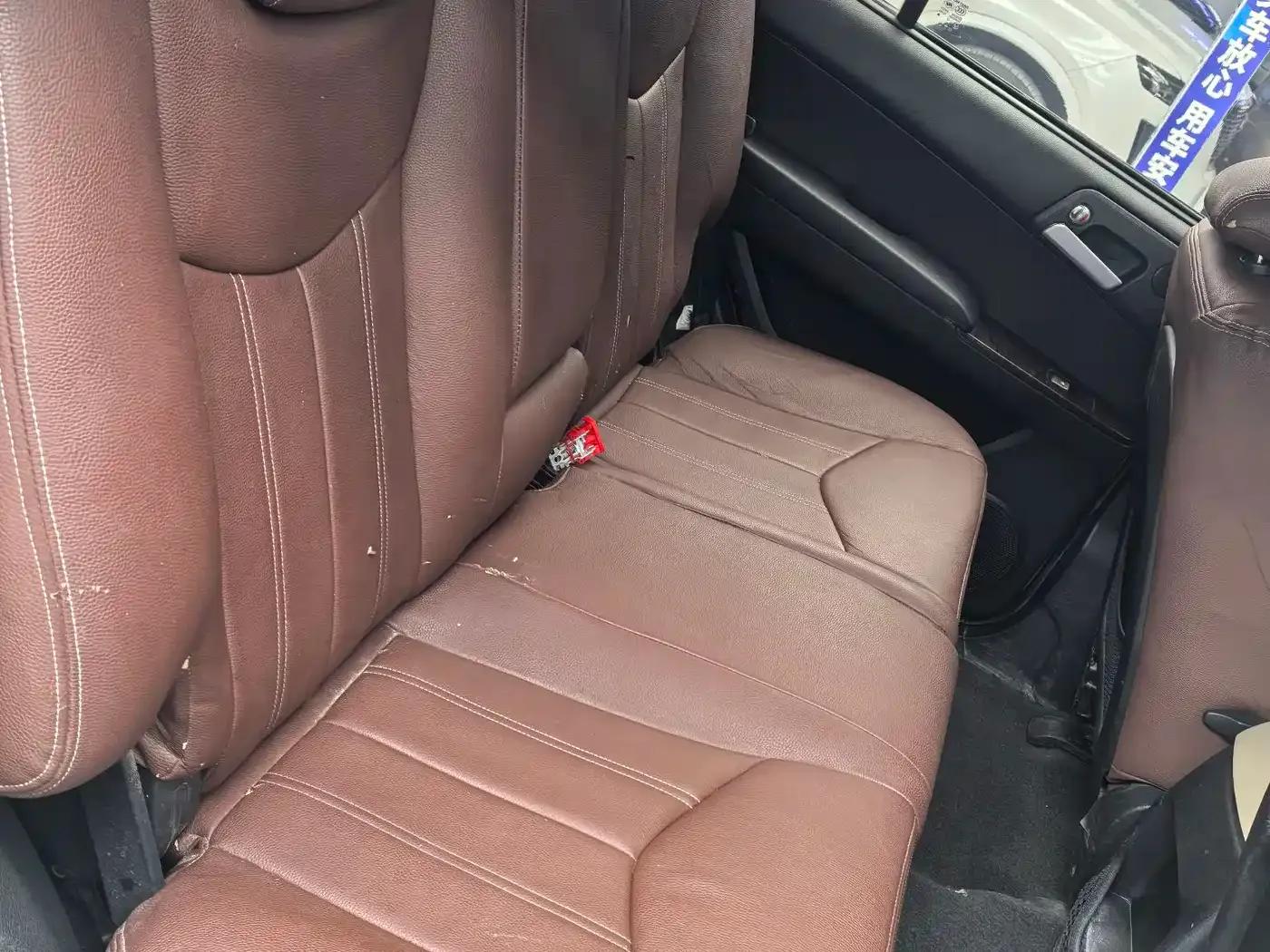Roewe W5 2014 1.8T 2WD Automatic Shengyu Special Edition — миниатюра 11