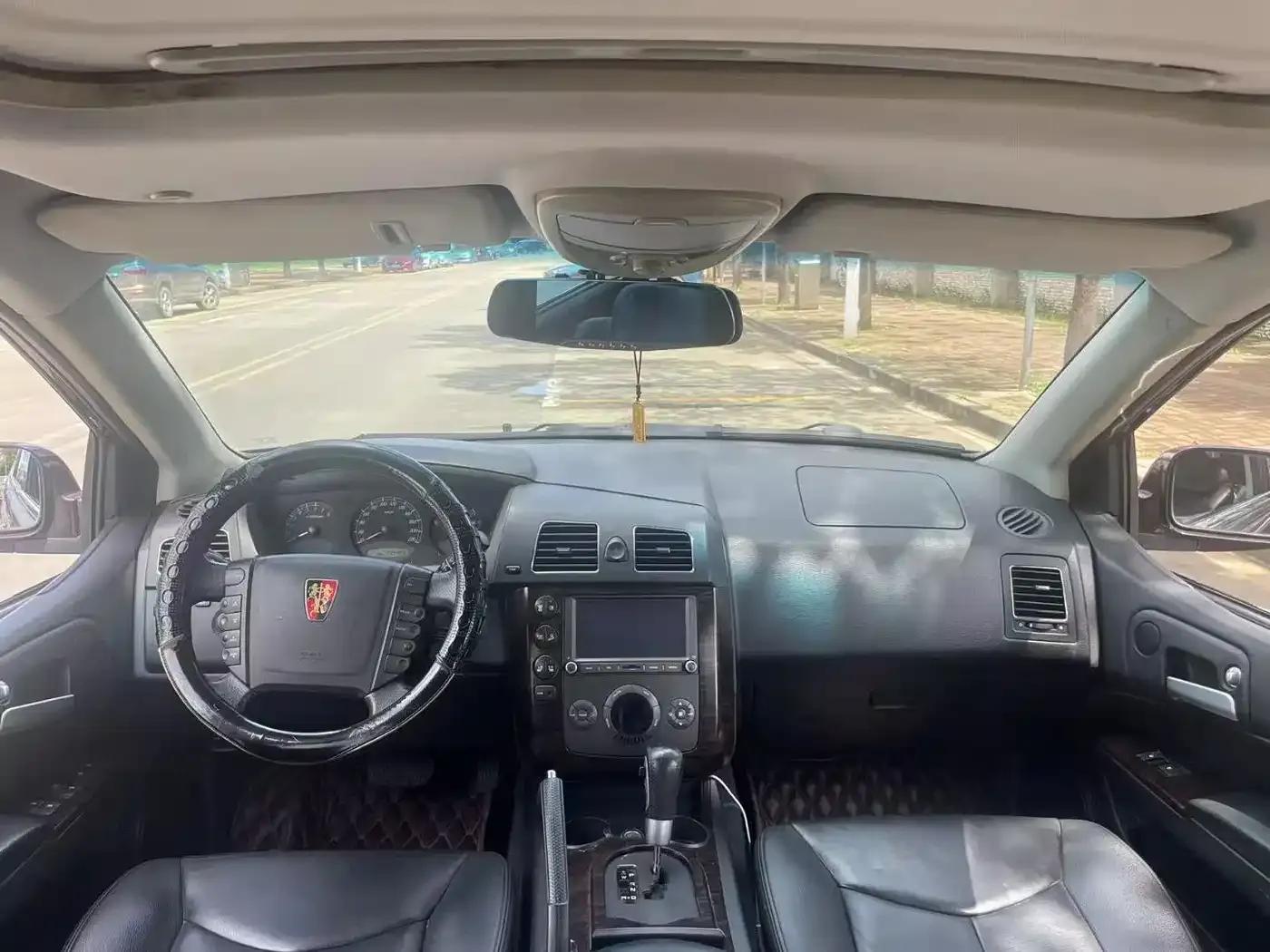 Roewe W5 2014 1.8T 4WD Automatic Luxury Special Edition — миниатюра 8