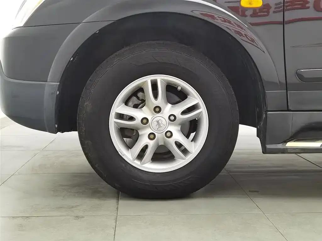 Roewe W5 2014 1.8T 2WD Automatic Shengyu Special Edition — миниатюра 17