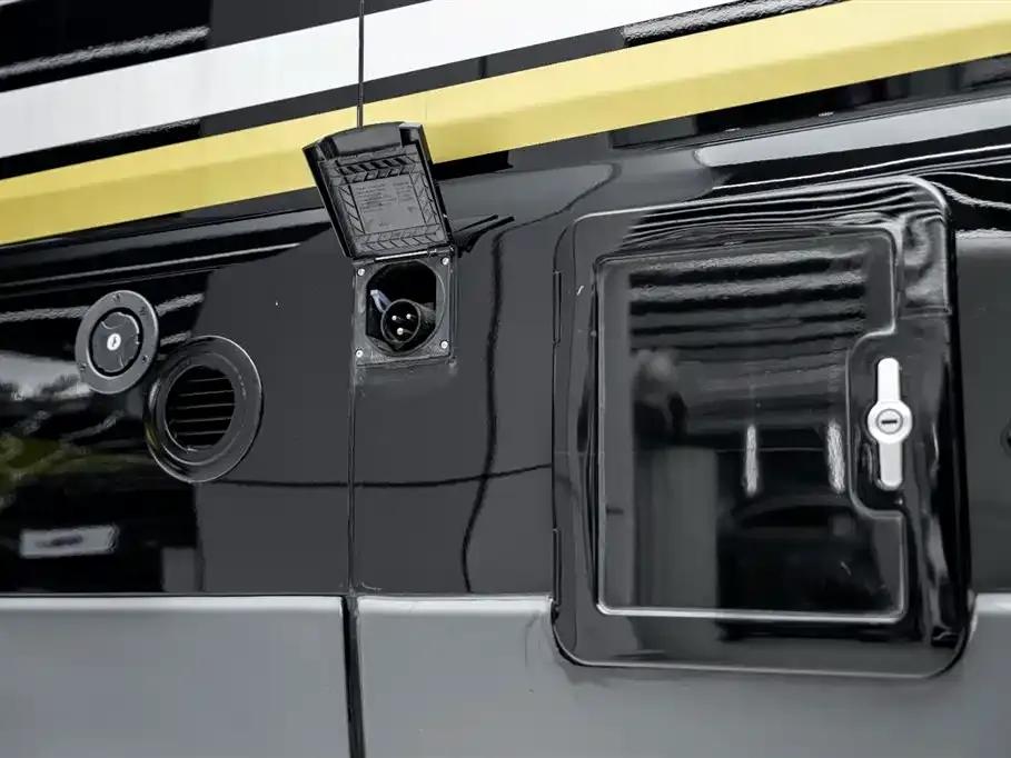 ProMaster RV 2018 3.6L Canadian Spec — миниатюра 13