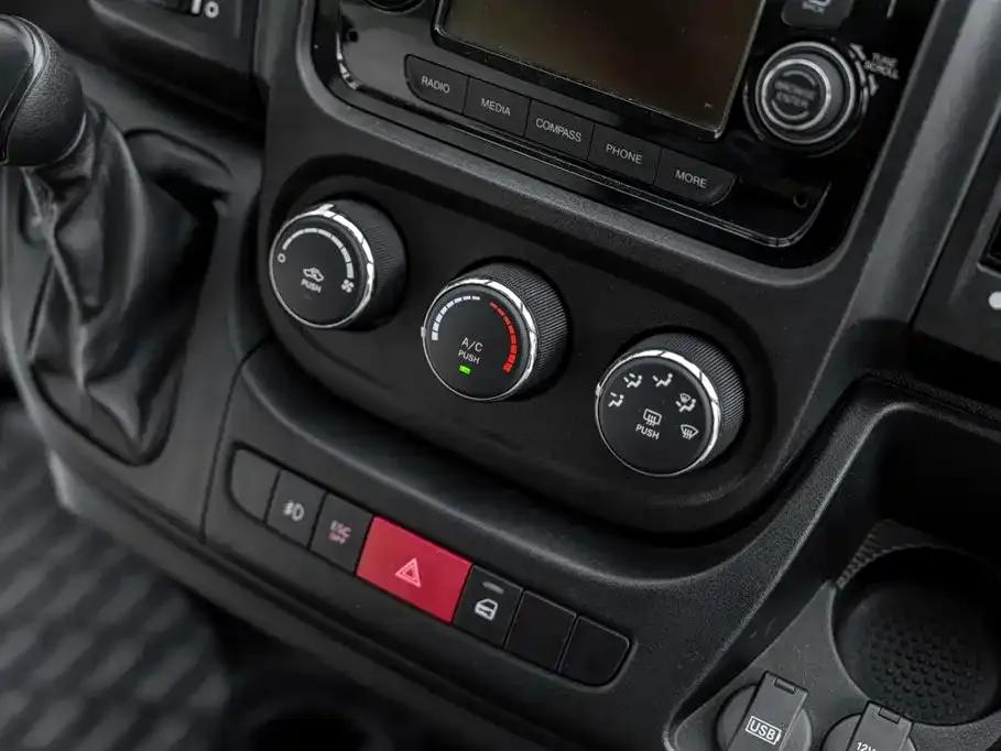 ProMaster RV 2018 3.6L Canadian Spec — миниатюра 23