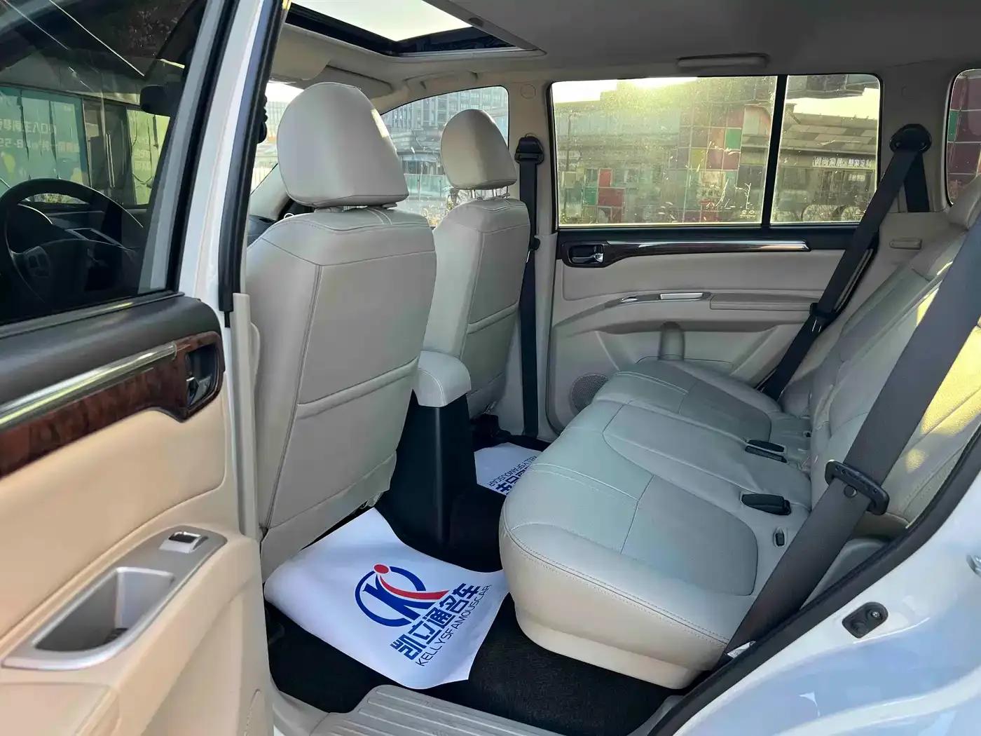 2013 Pajero Sport 3.0L Automatic 2WD Luxury Edition — миниатюра 6