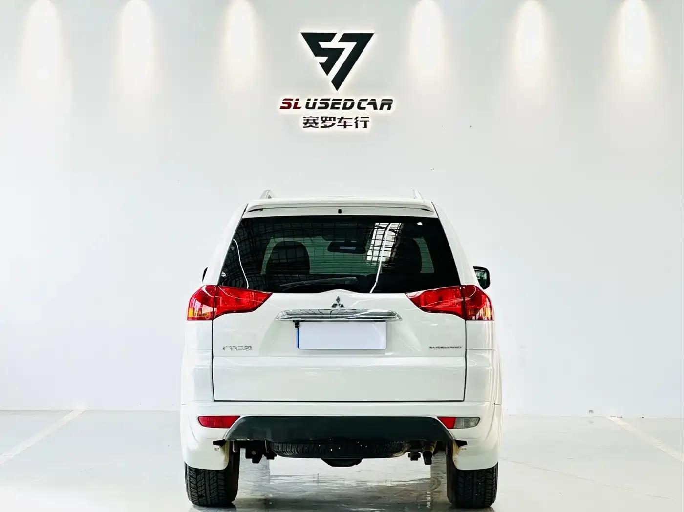 2013 Pajero Sport 3.0L Automatic 4WD Flagship Edition — миниатюра 8