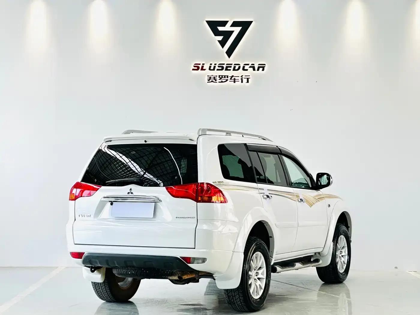 2013 Pajero Sport 3.0L Automatic 4WD Flagship Edition — миниатюра 9