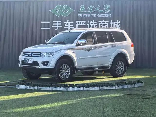 2013 Pajero Sport 3.0L Automatic 4WD Flagship Edition