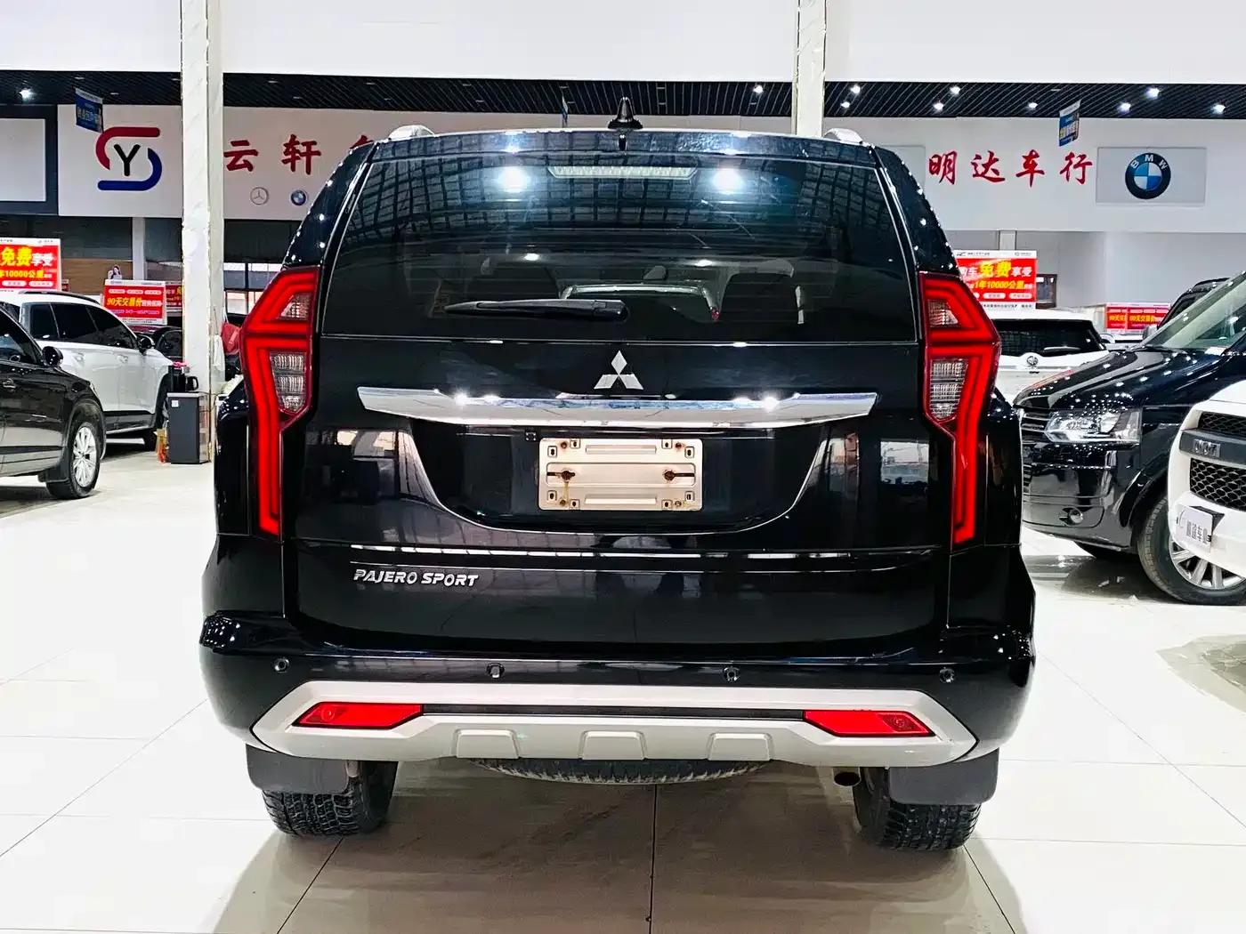 2020 Pajero Sport (Imported) 3.0L Luxury Edition — миниатюра 16